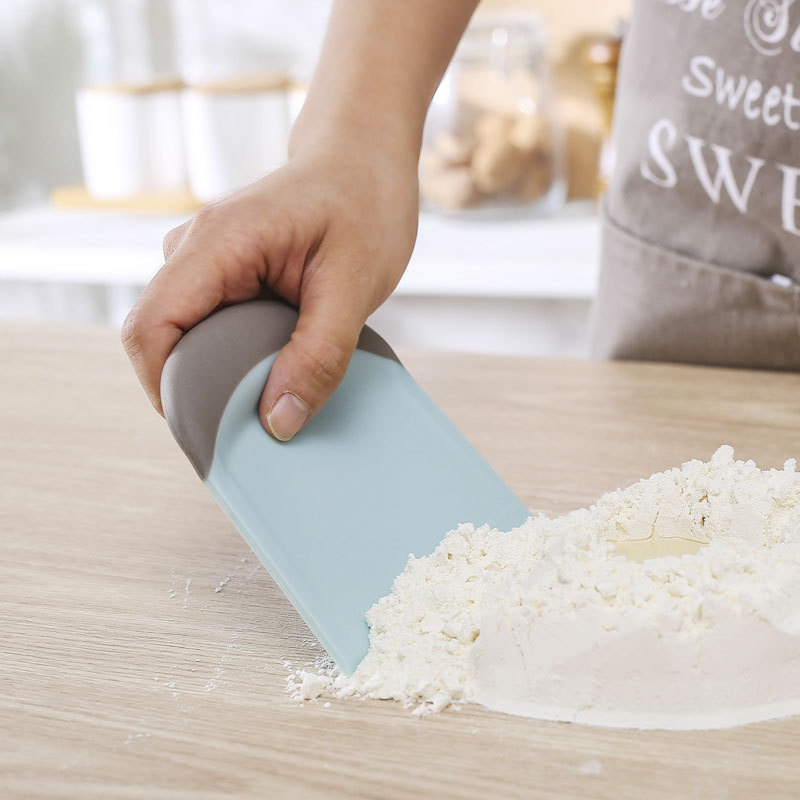 Grattoir à pâte bol grattoir p - Bench Scraper Dough avis et prix
