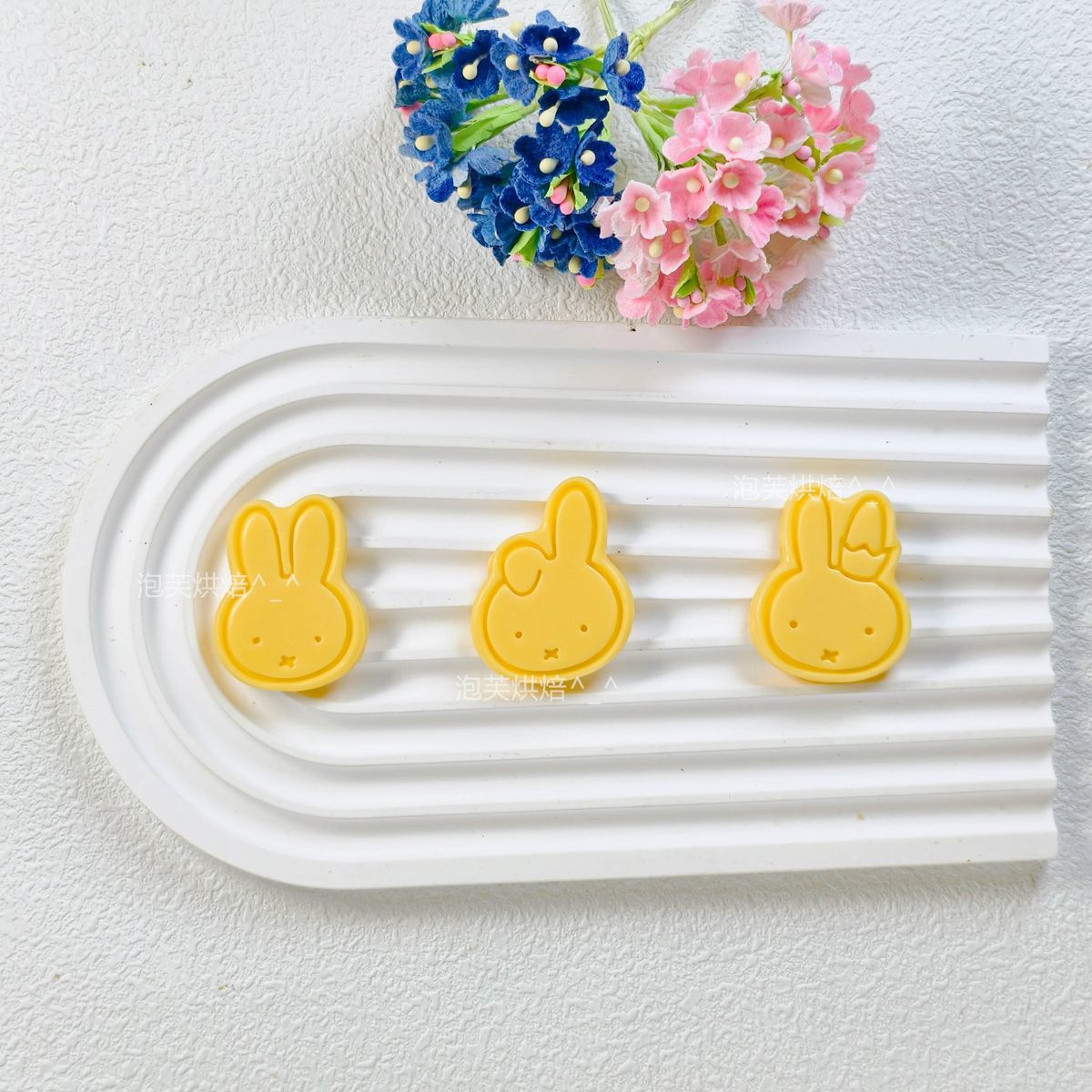 Moule à biscuits 3D mignon ave - Kitchen Baking Items avis et prix