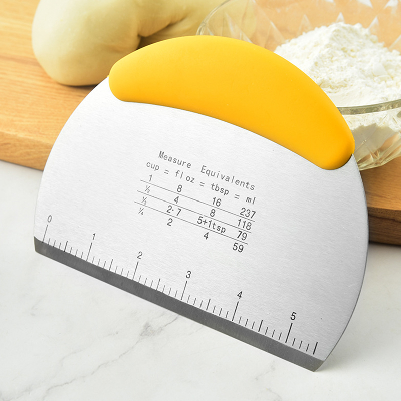 Couteau à pâtisserie en acier  - Bench Scraper Dough avis et prix