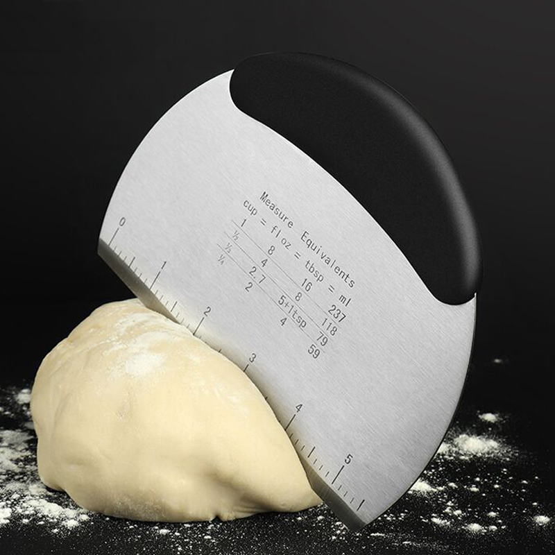 Couteau à pâte en acier inoxyd - Bench Scraper Dough avis et prix